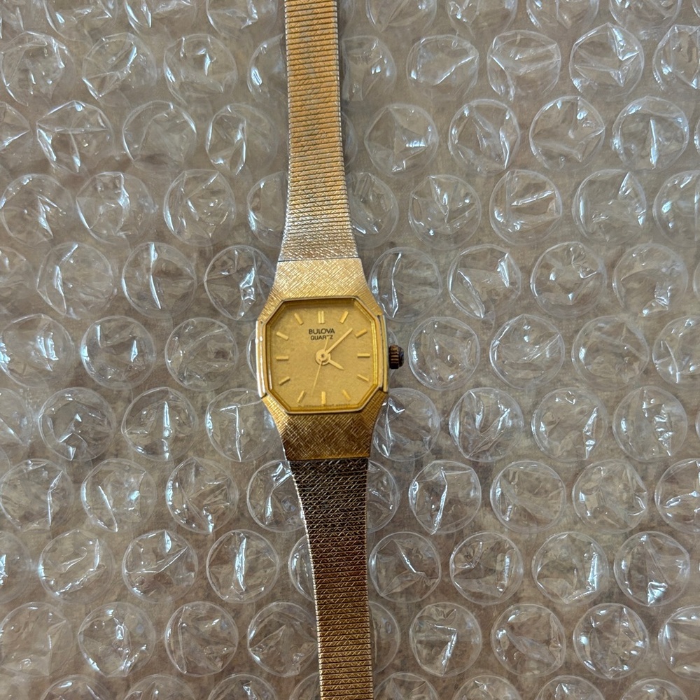 Vintage Bulova Gold Tone Women's Octagonal Bracelet Watch
